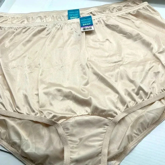 NWT Vanity Fair Set of #2 Perfectly Yours Lace Nouveau Brief Women’s 11/4XL - Picture 3 of 11